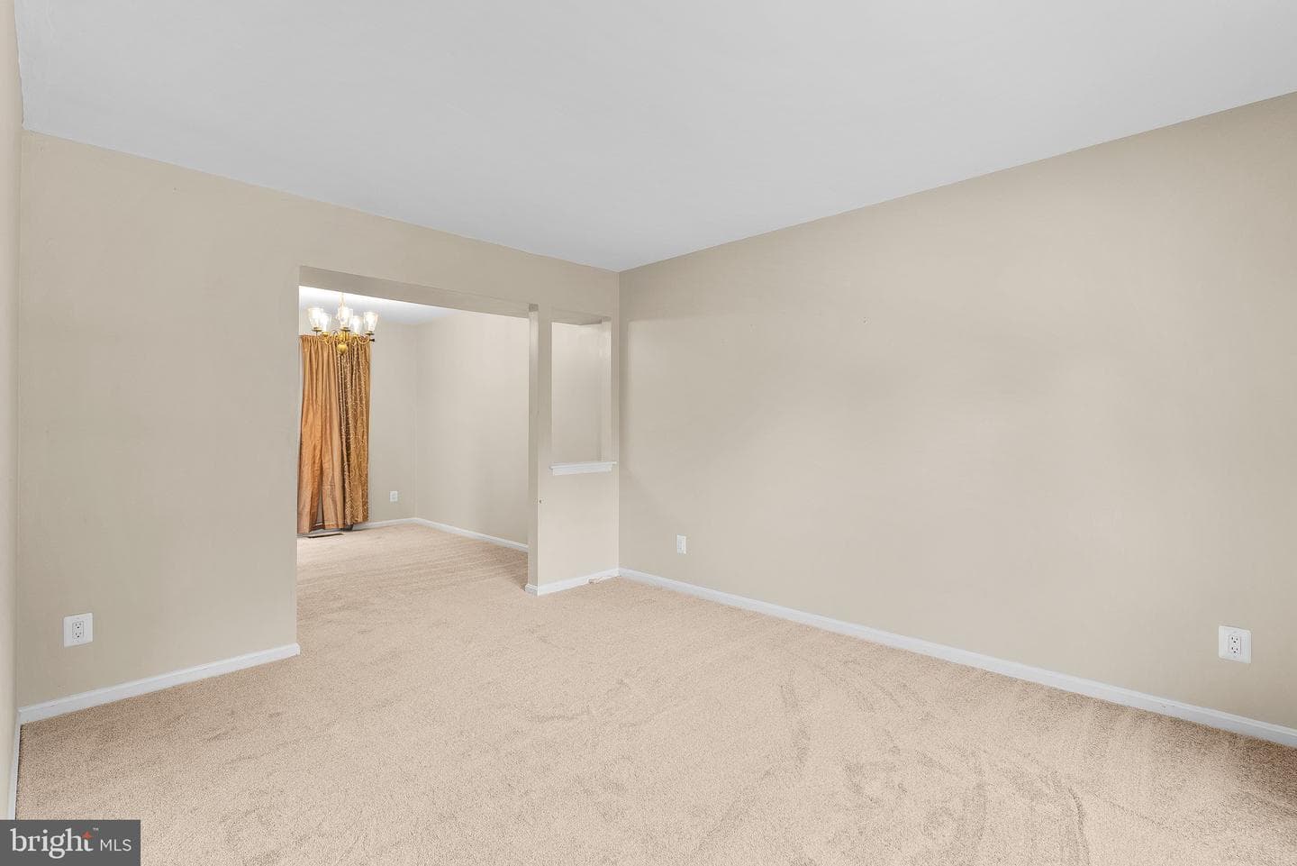 2106 Carriage Square Place photo 4