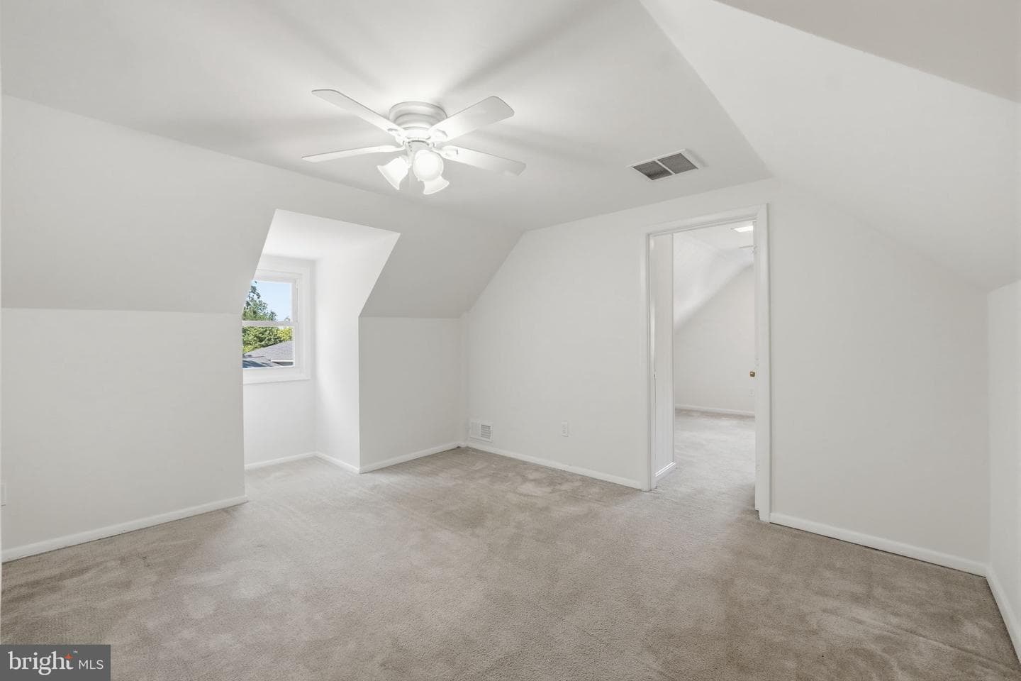 10617 Gatewood Avenue photo 27
