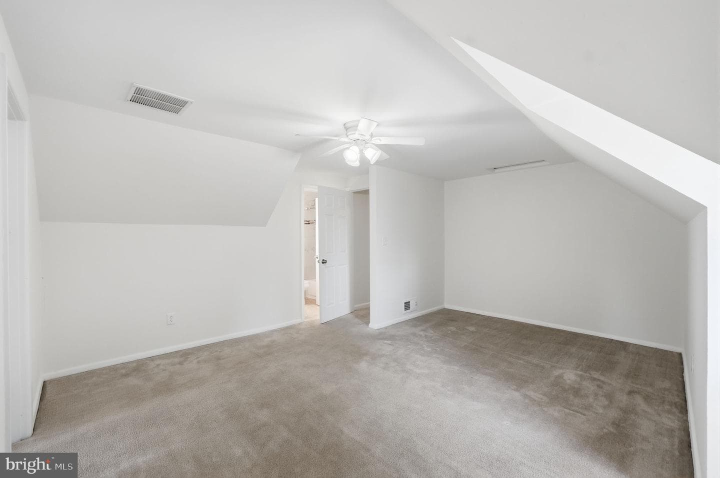 10617 Gatewood Avenue photo 28