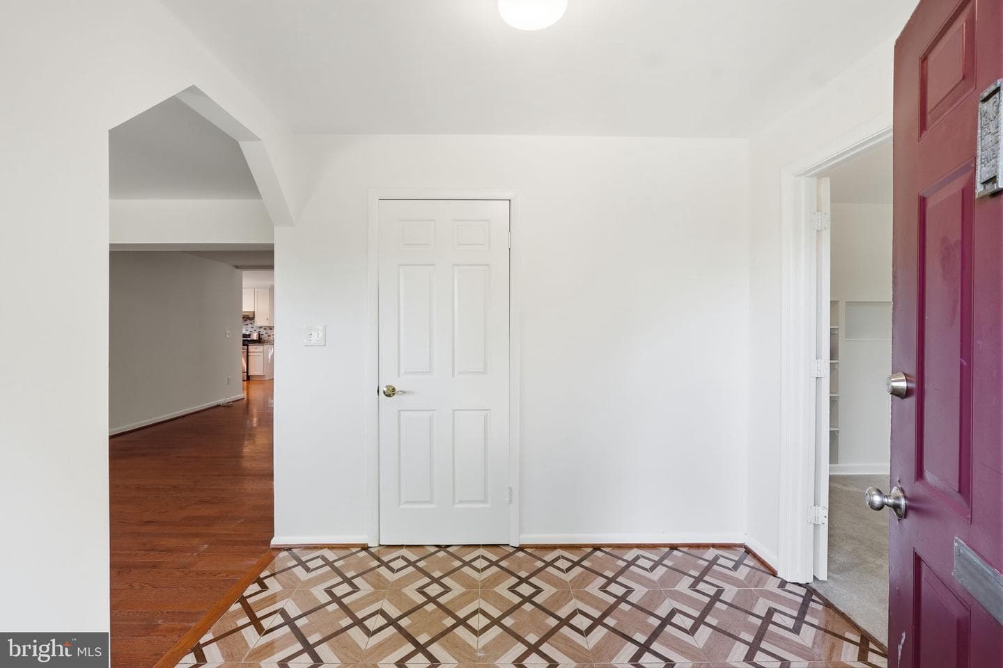 10617 Gatewood Avenue photo 3