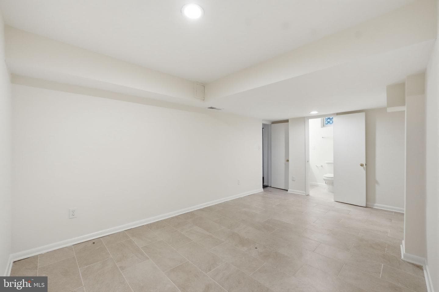 10617 Gatewood Avenue photo 34