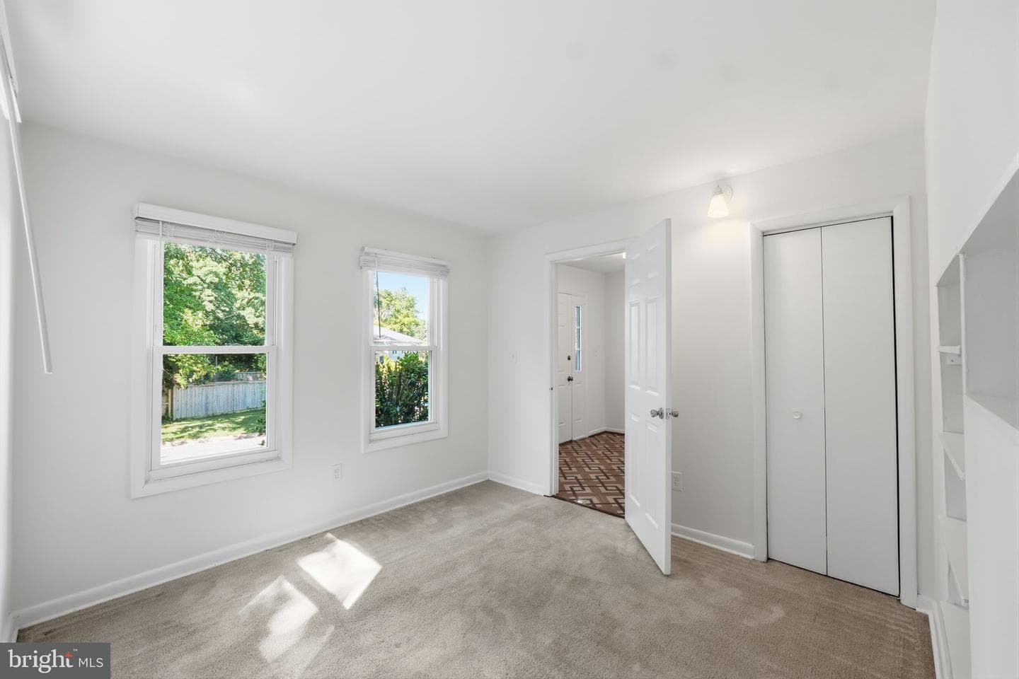 10617 Gatewood Avenue photo 5