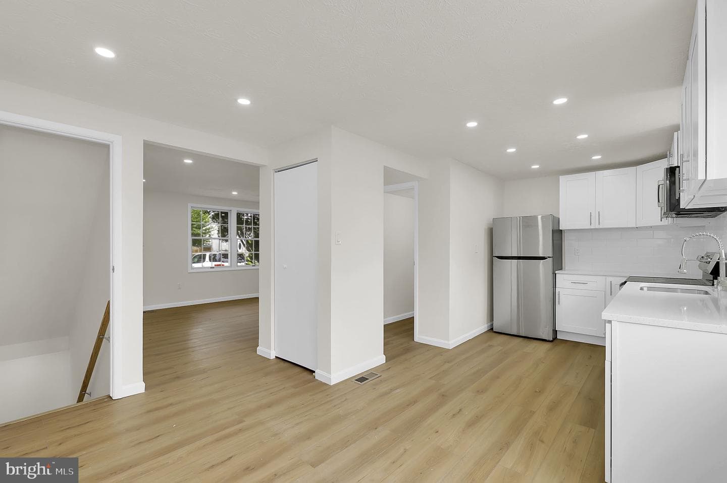 1410 Elm Grove Circle photo 6