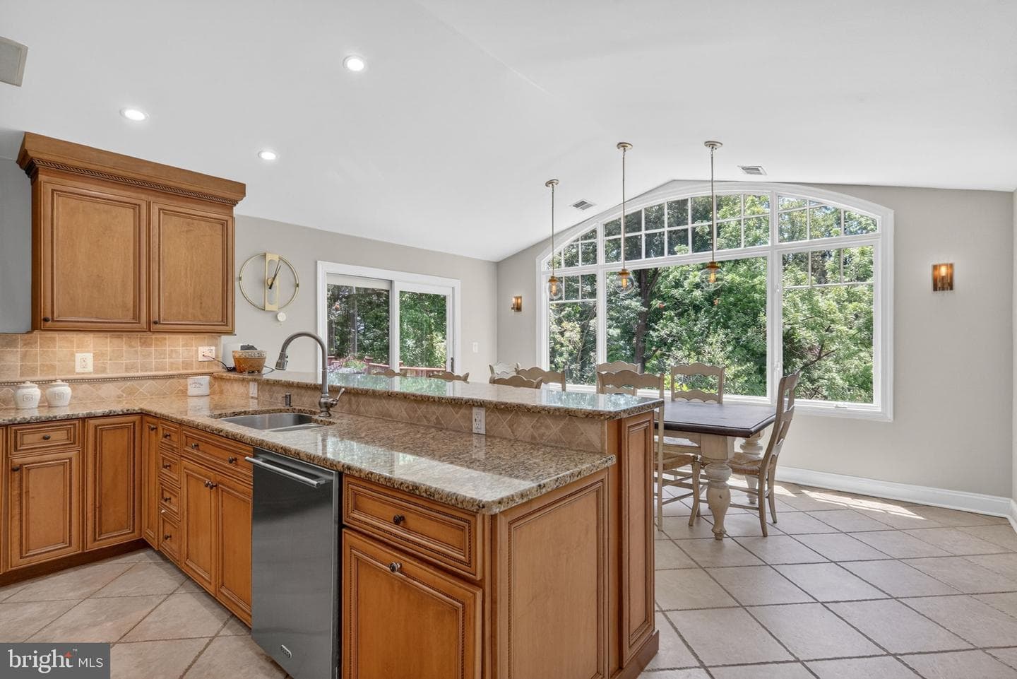 9701 Overlea Drive photo 3