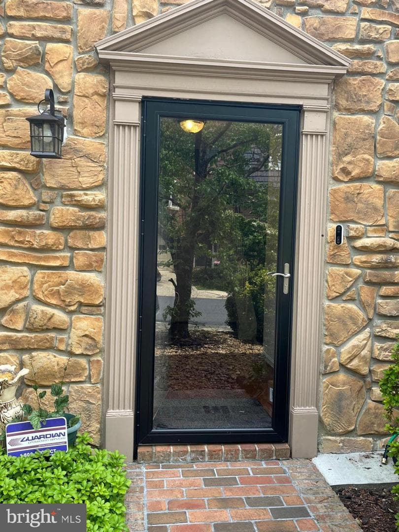 10939 Pebble Run Drive photo 3