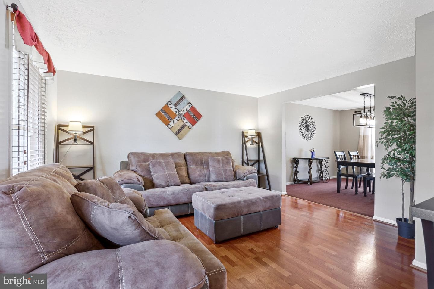 19721 Mayhill Terrace photo 8