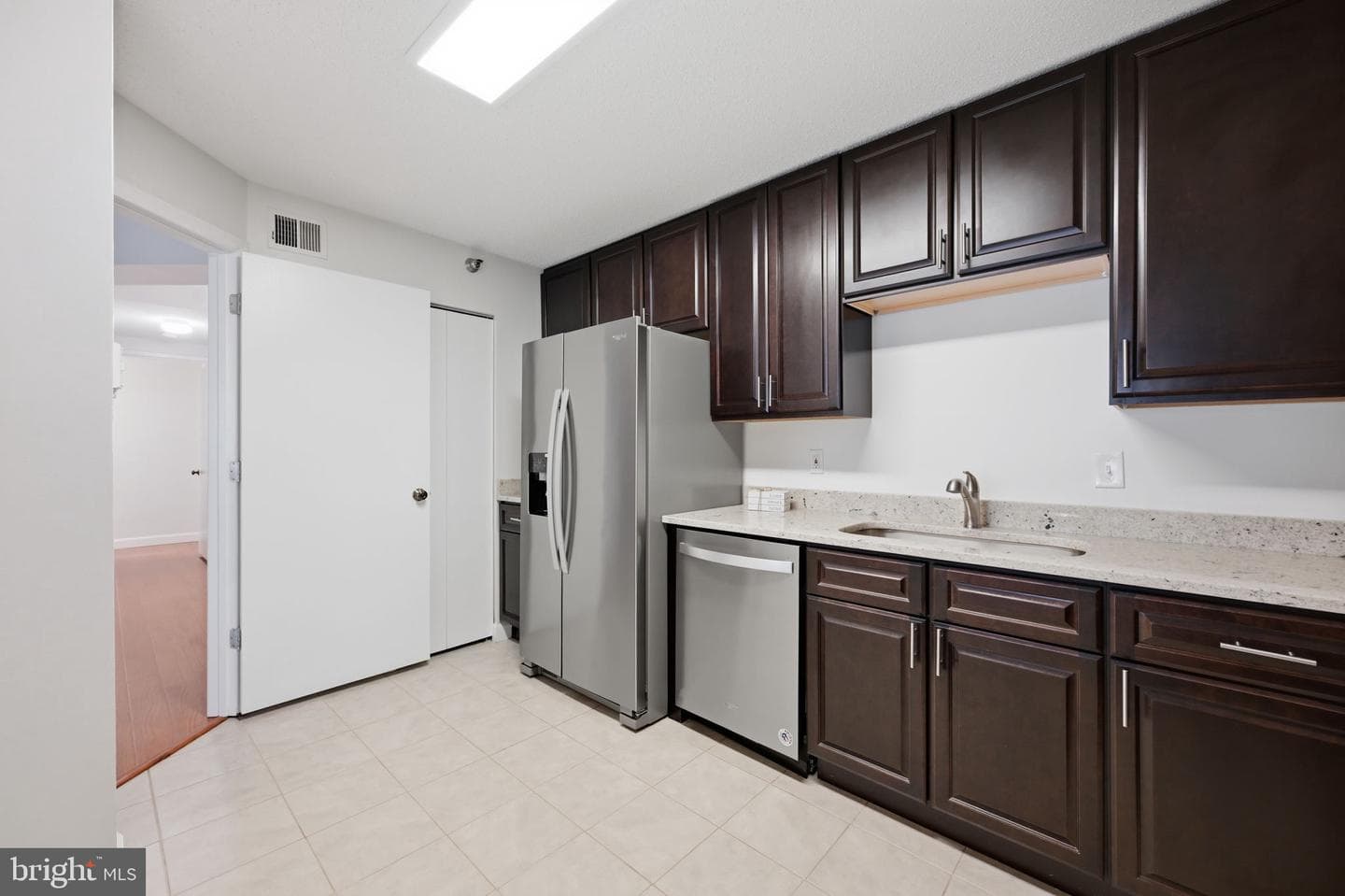 15100 Interlachen Drive #4-124 photo 10