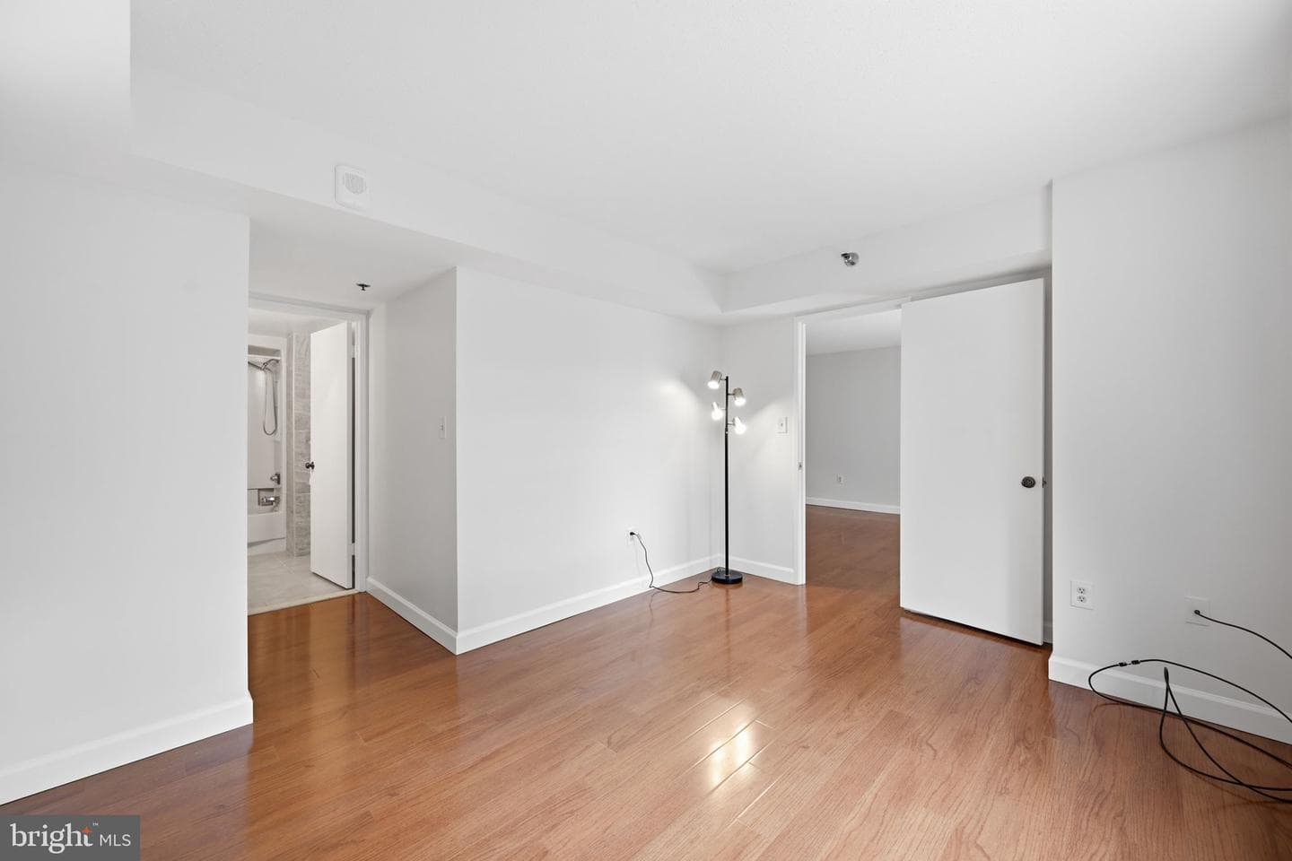 15100 Interlachen Drive #4-124 photo 12