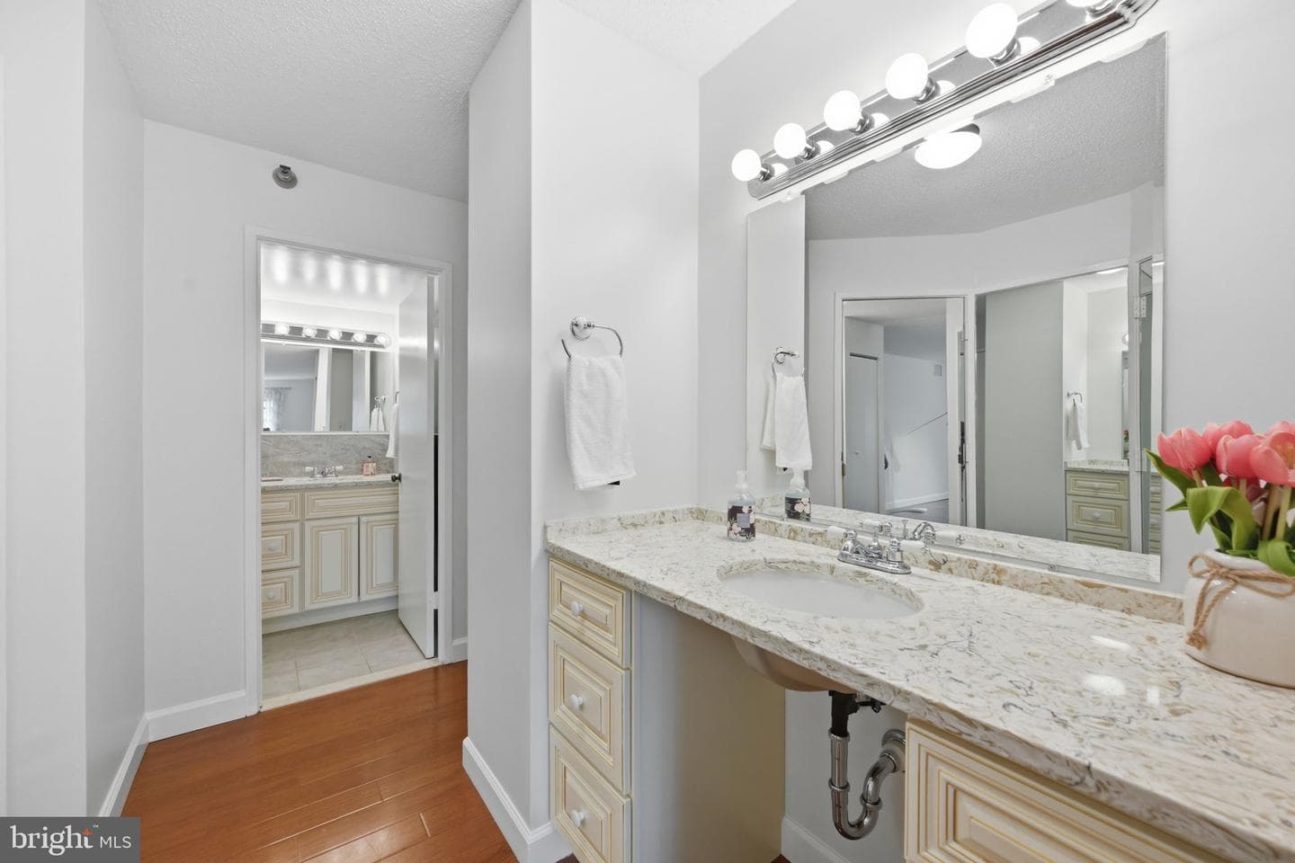 15100 Interlachen Drive #4-124 photo 14
