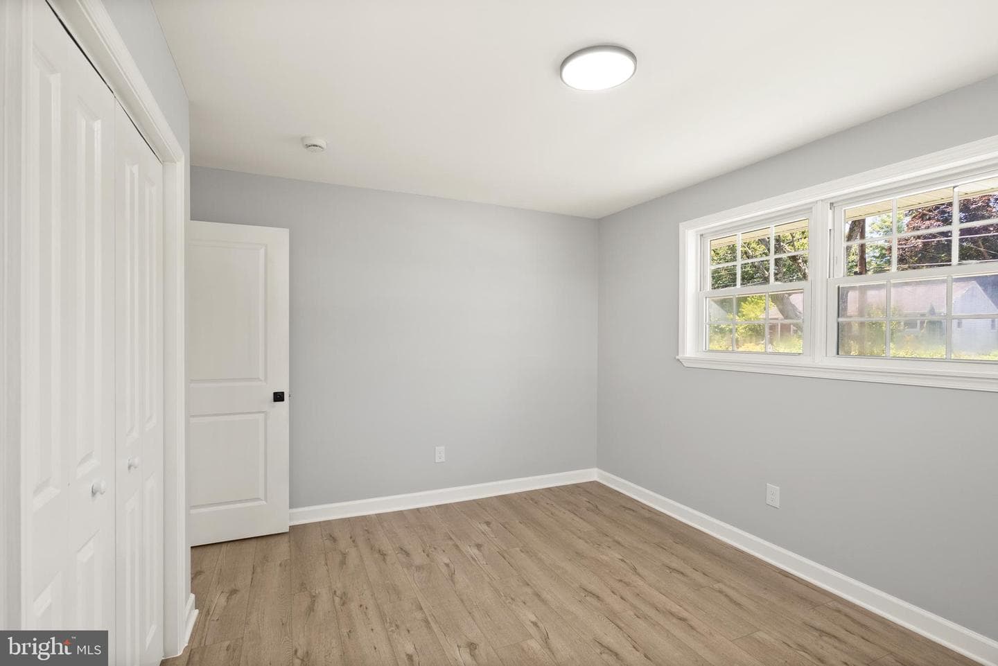 1006 Scott Avenue photo 27