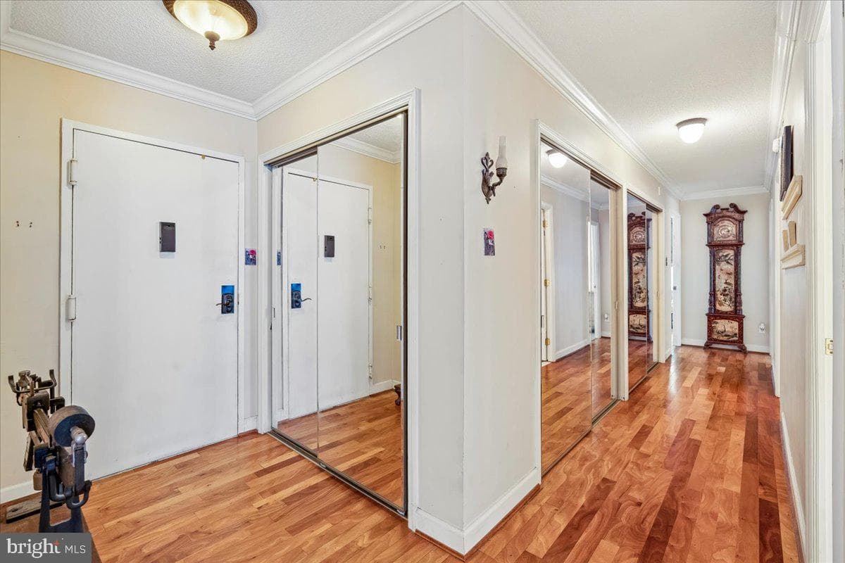 11801 Rockville Pik #212 photo 5