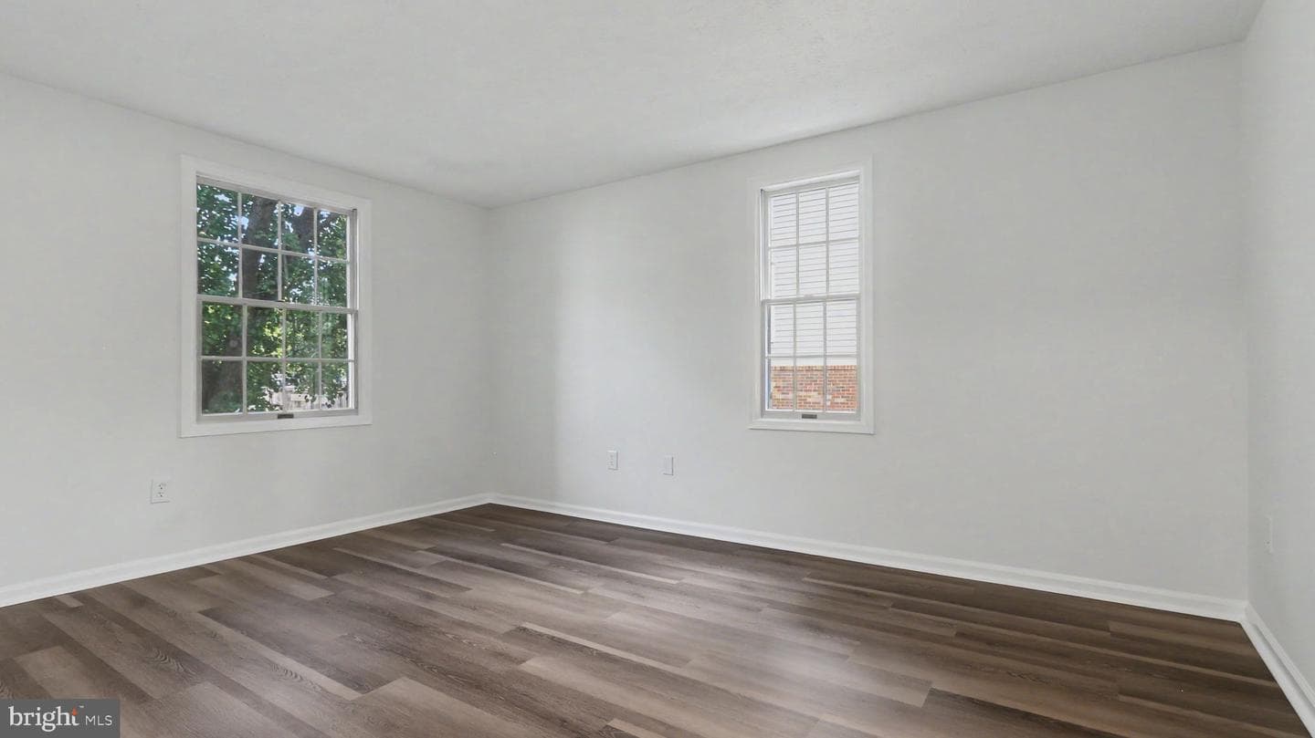 12209 Saint Peter Court #E photo 17