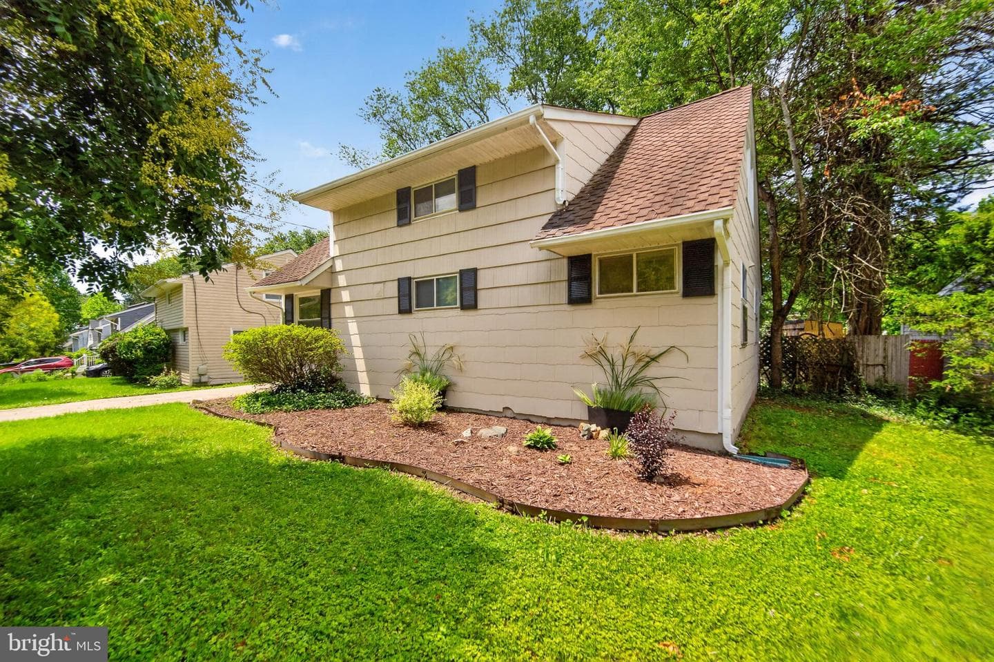519 Calvin Lane photo 1