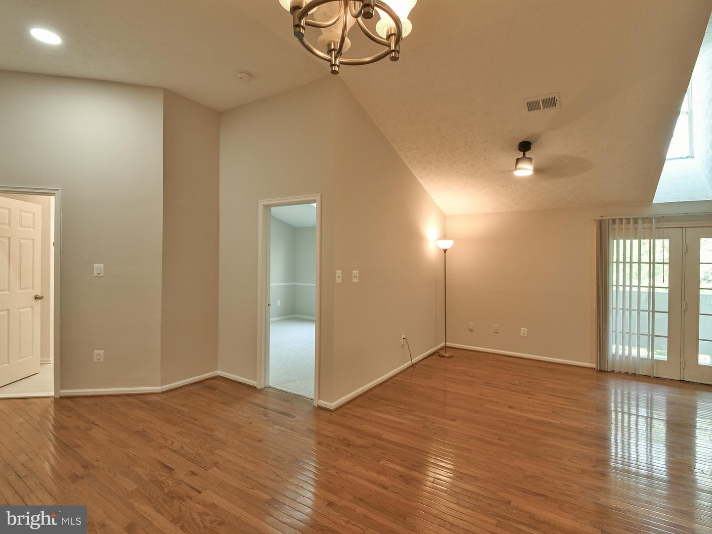 12213 Saint Peter Court #l, Germantown