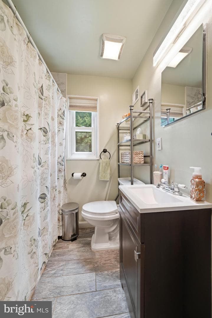 11931 Centerhill Street photo 21