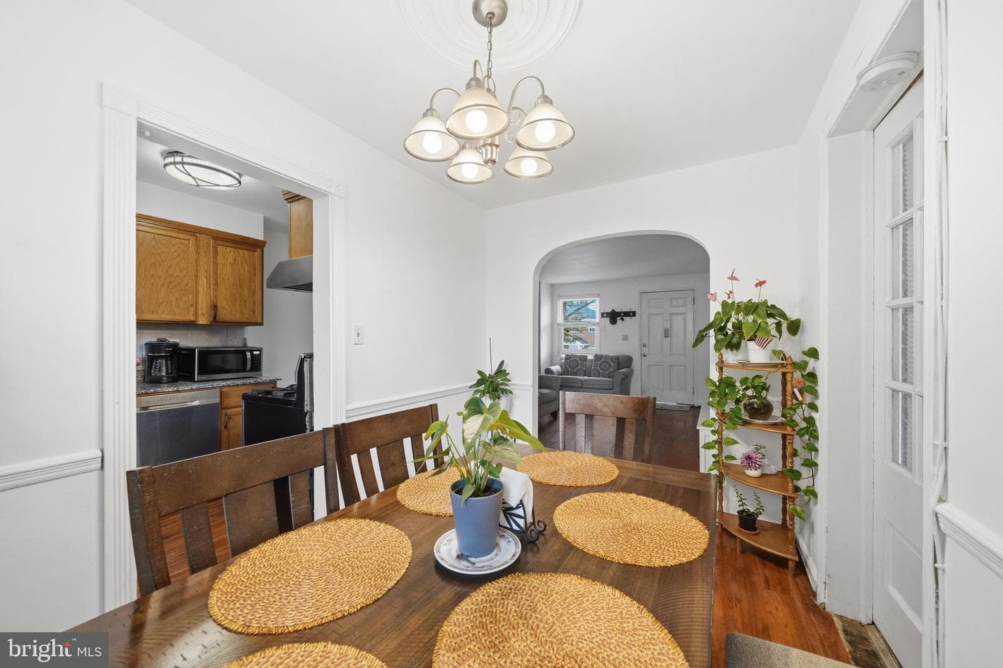 11931 Centerhill Street photo 8