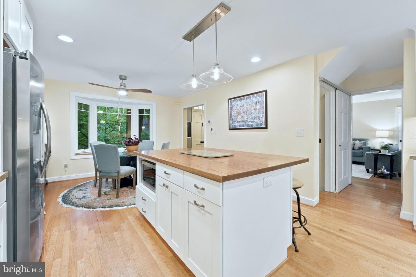 8902 Sudbury Road photo 14
