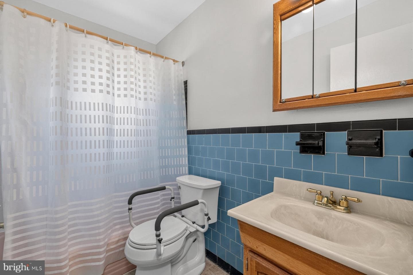 4035 Adams Drive photo 20