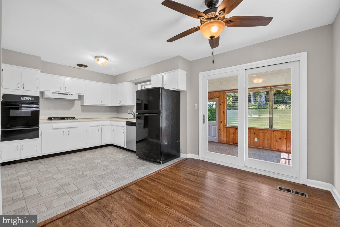 4035 Adams Drive photo 8
