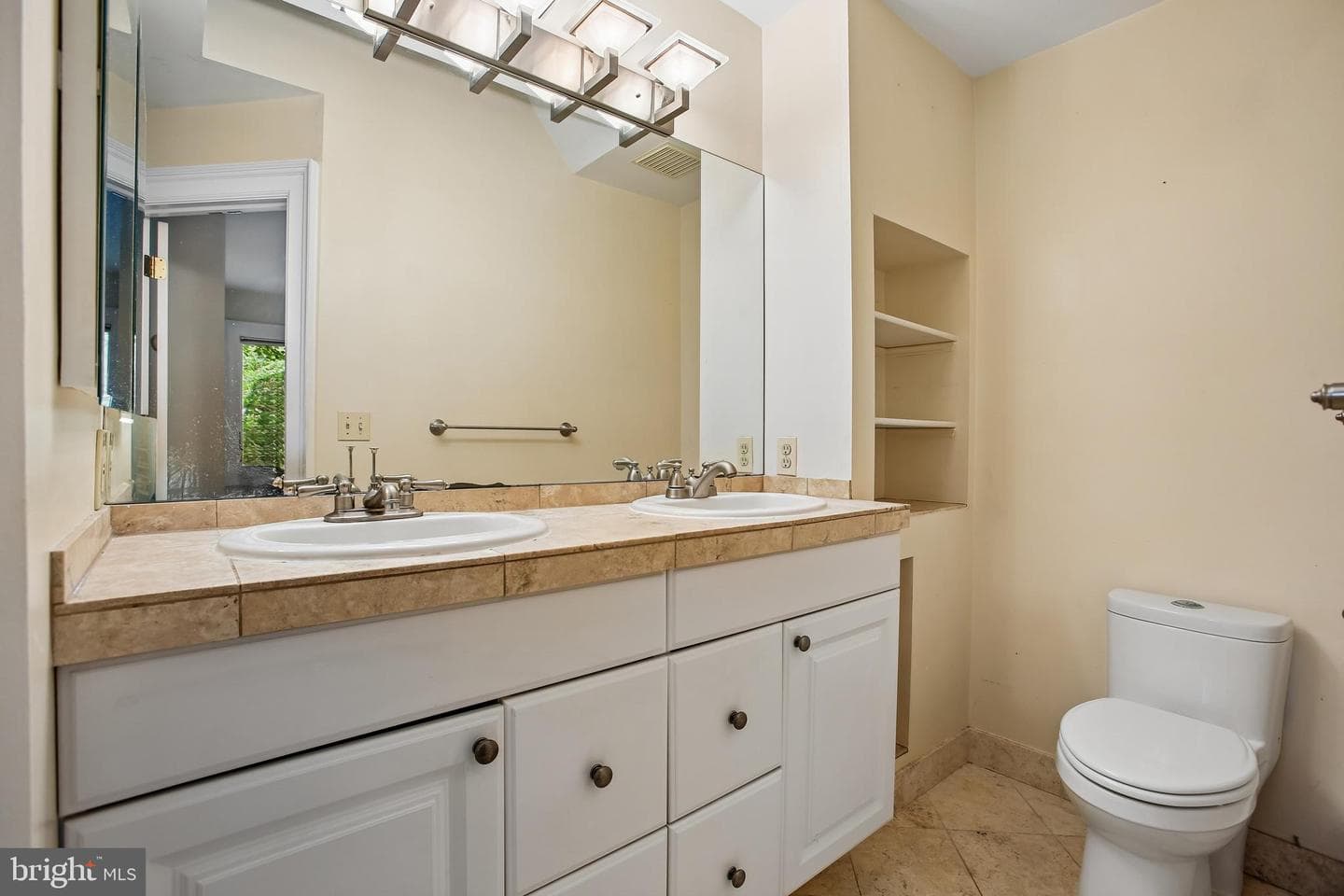 4602 Derussey Parkway photo 27
