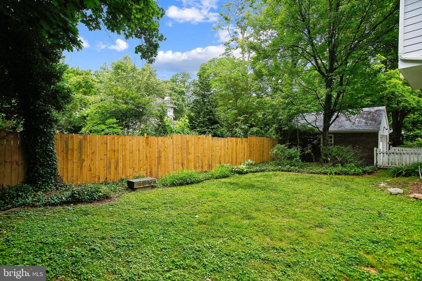 4602 Derussey Parkway photo 3
