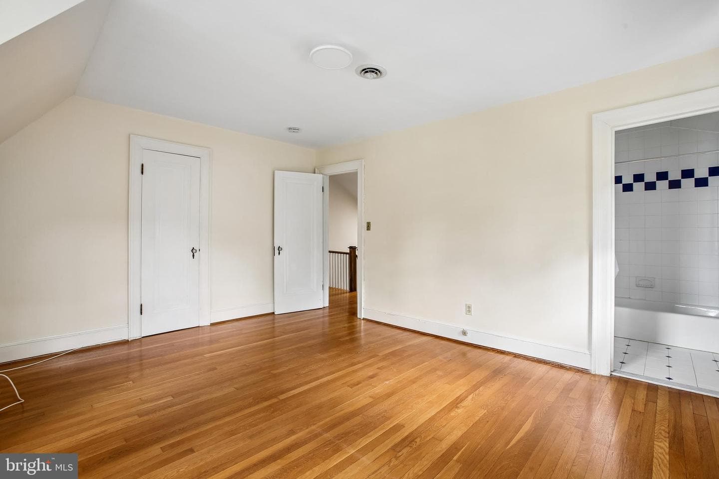 4602 Derussey Parkway photo 30