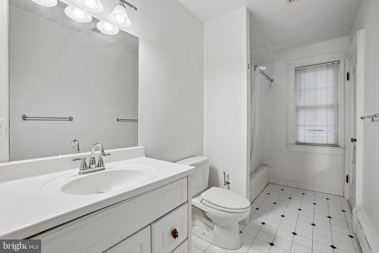 4602 Derussey Parkway photo 31