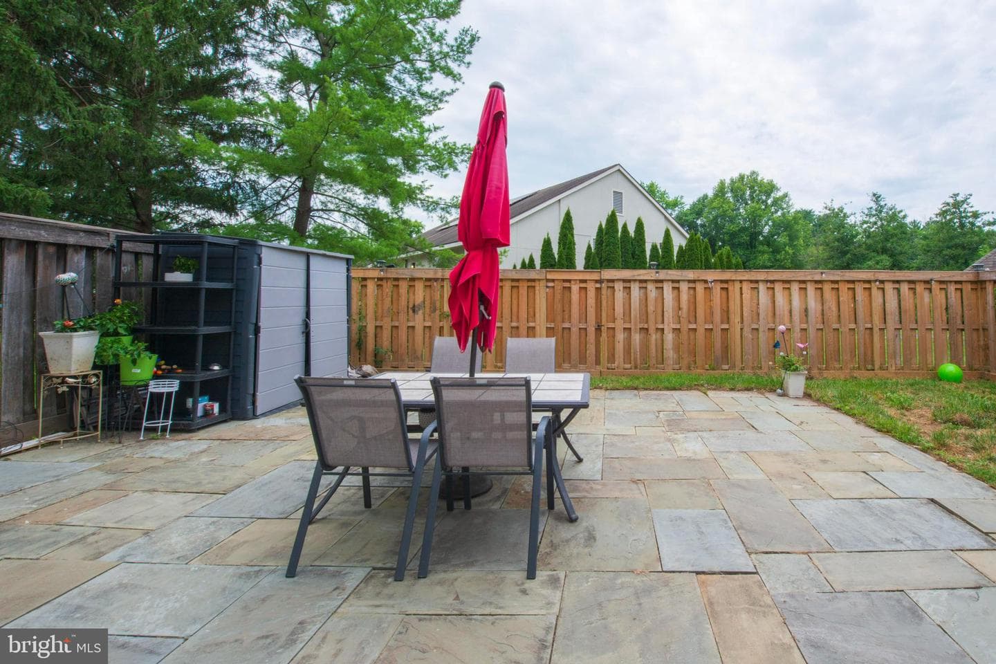 8698 Delcris Drive photo 43