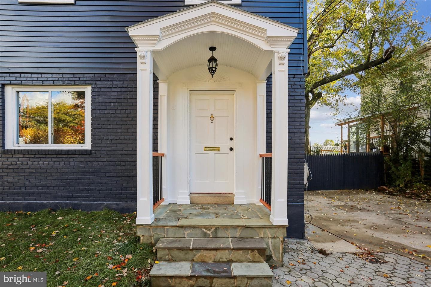 717 Ludlow Street photo 69