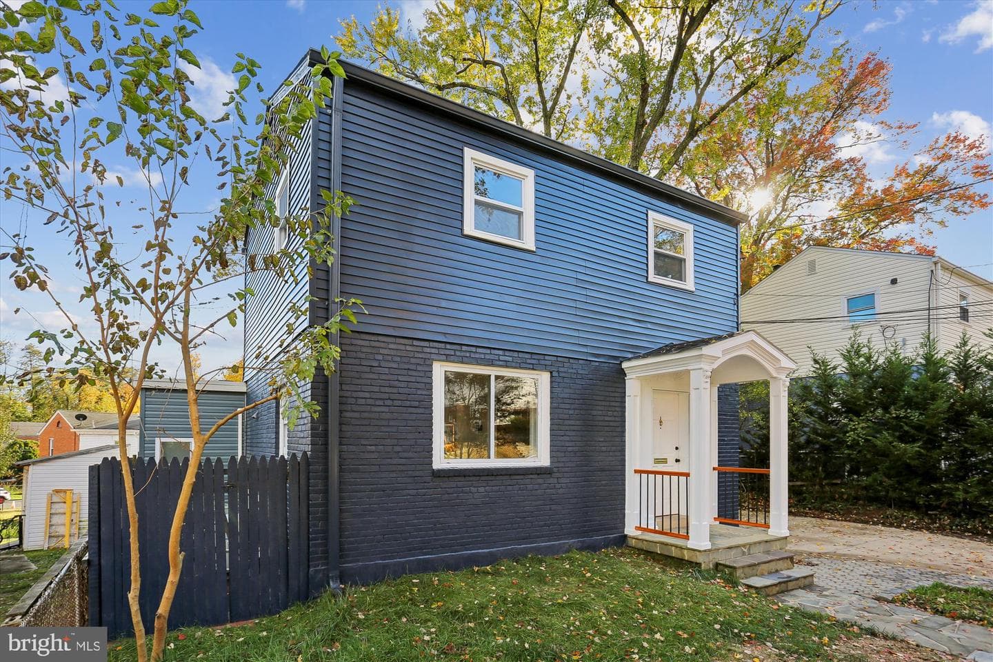 717 Ludlow Street photo 70