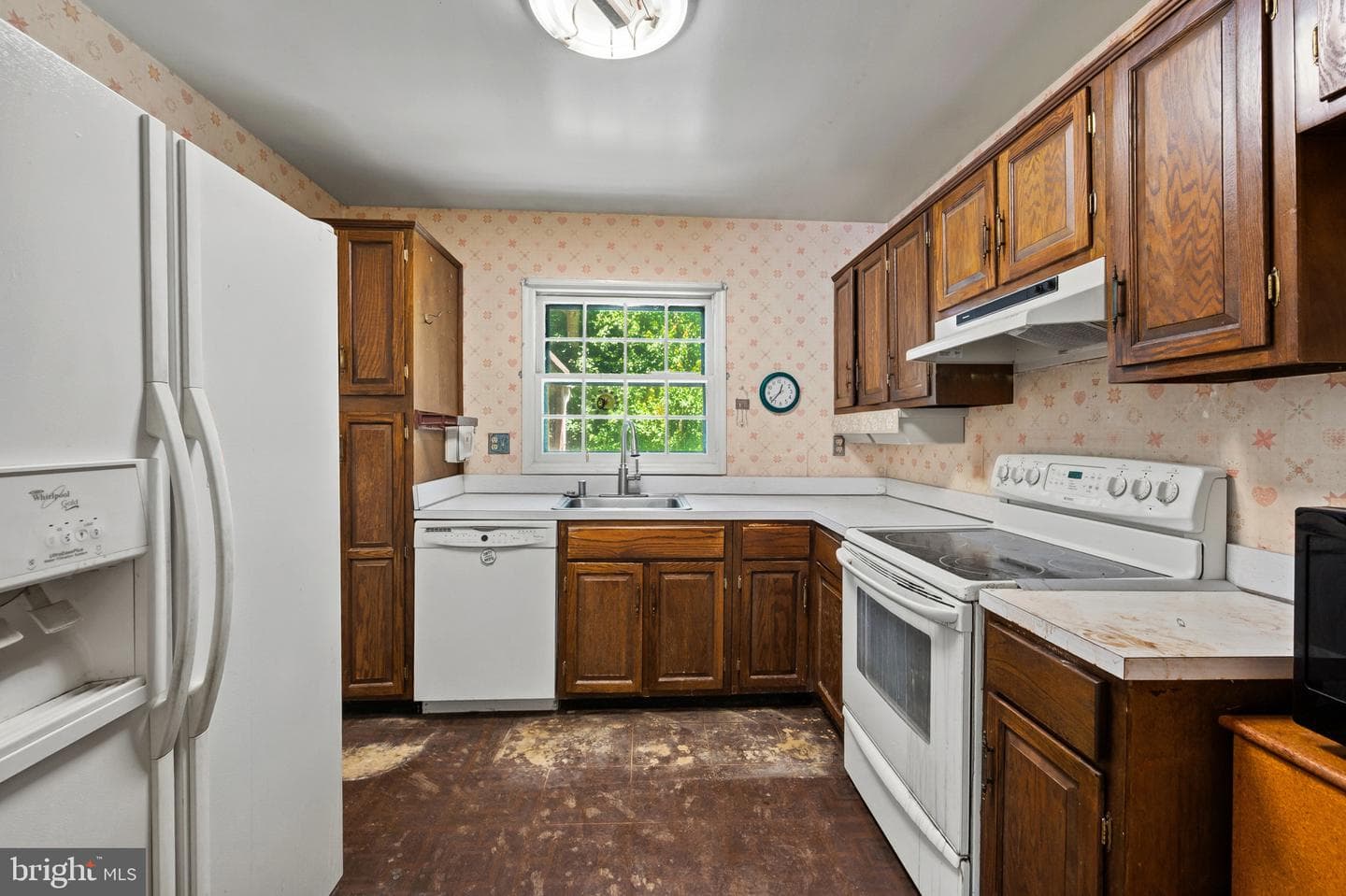 1010 Rosemere Avenue photo 6