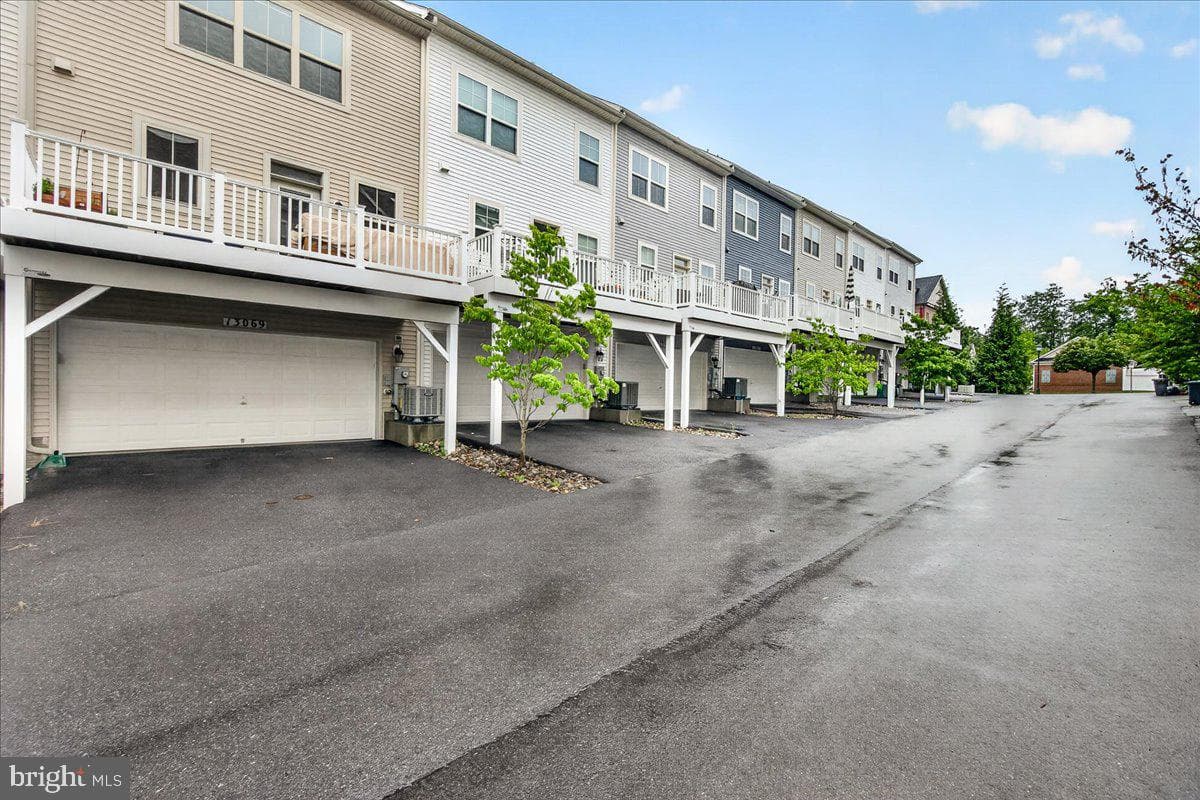 13069 Martz Street photo 7