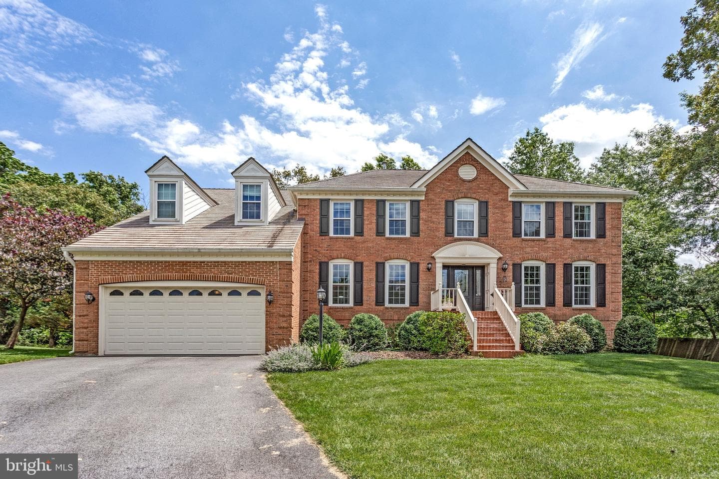 14201 Floral Park Drive photo 2