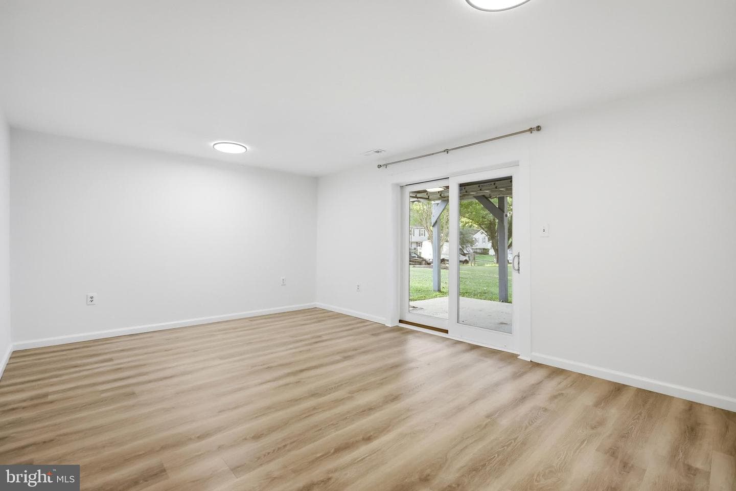 2 Bush Hill Court photo 33