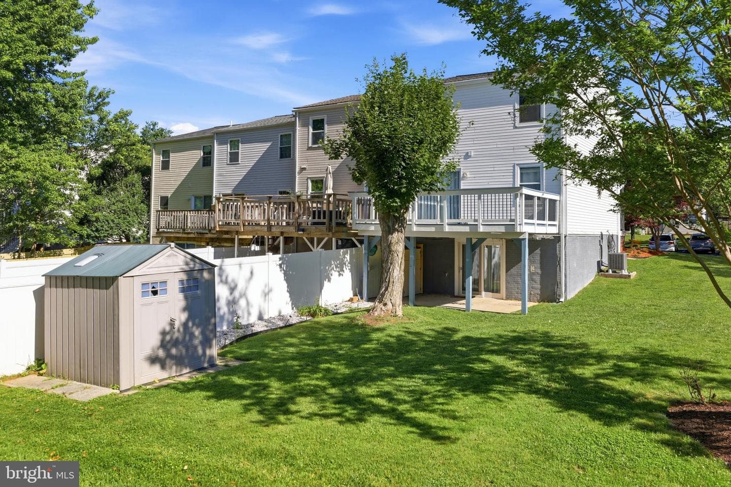 2 Bush Hill Court photo 46