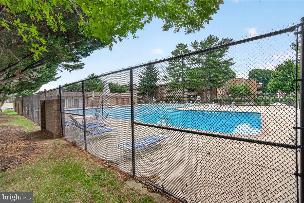 9668 Brassie Way photo 30