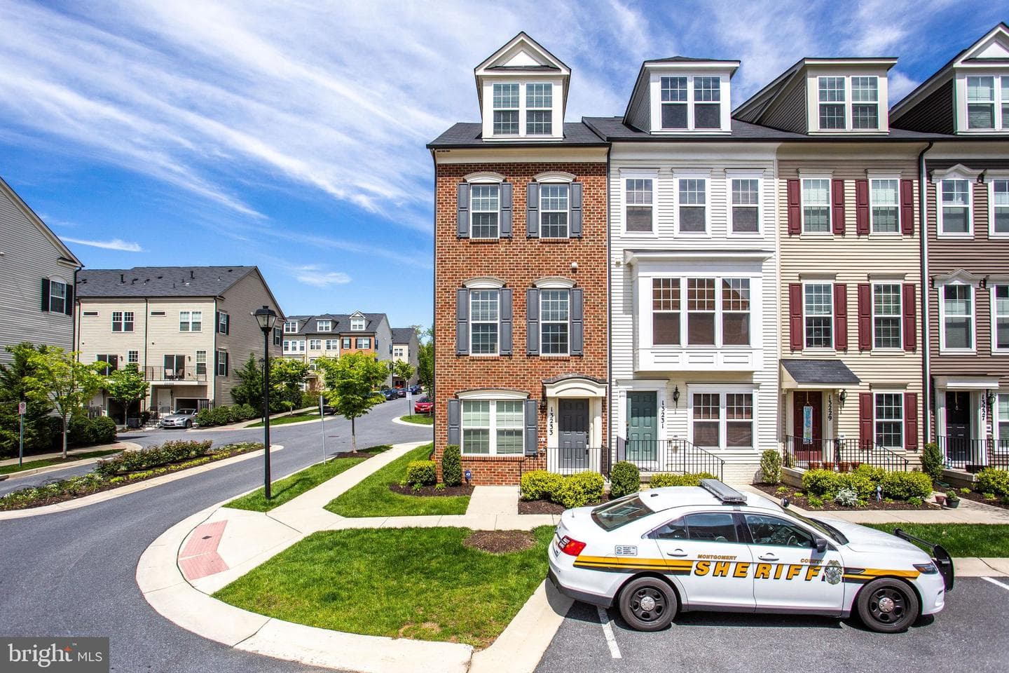 13233 Orsay St photo 25