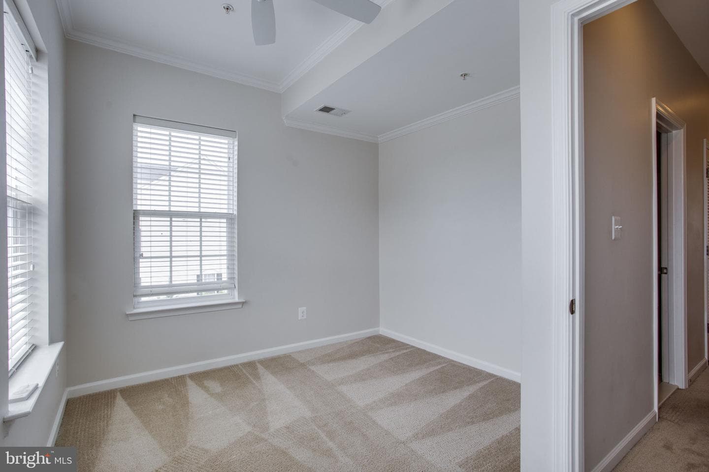 13233 Orsay St photo 38