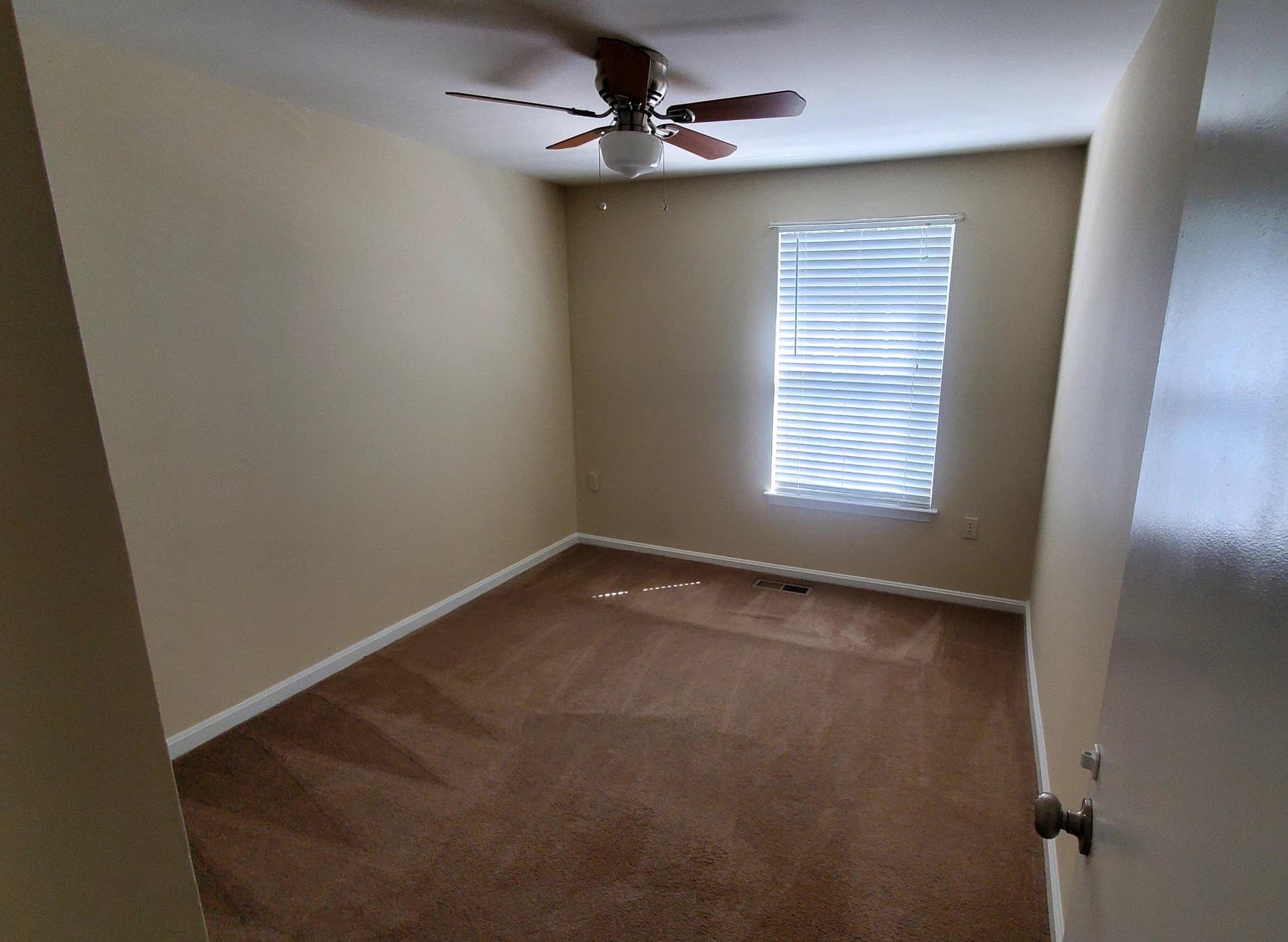 12933 Pickering Drive photo 11