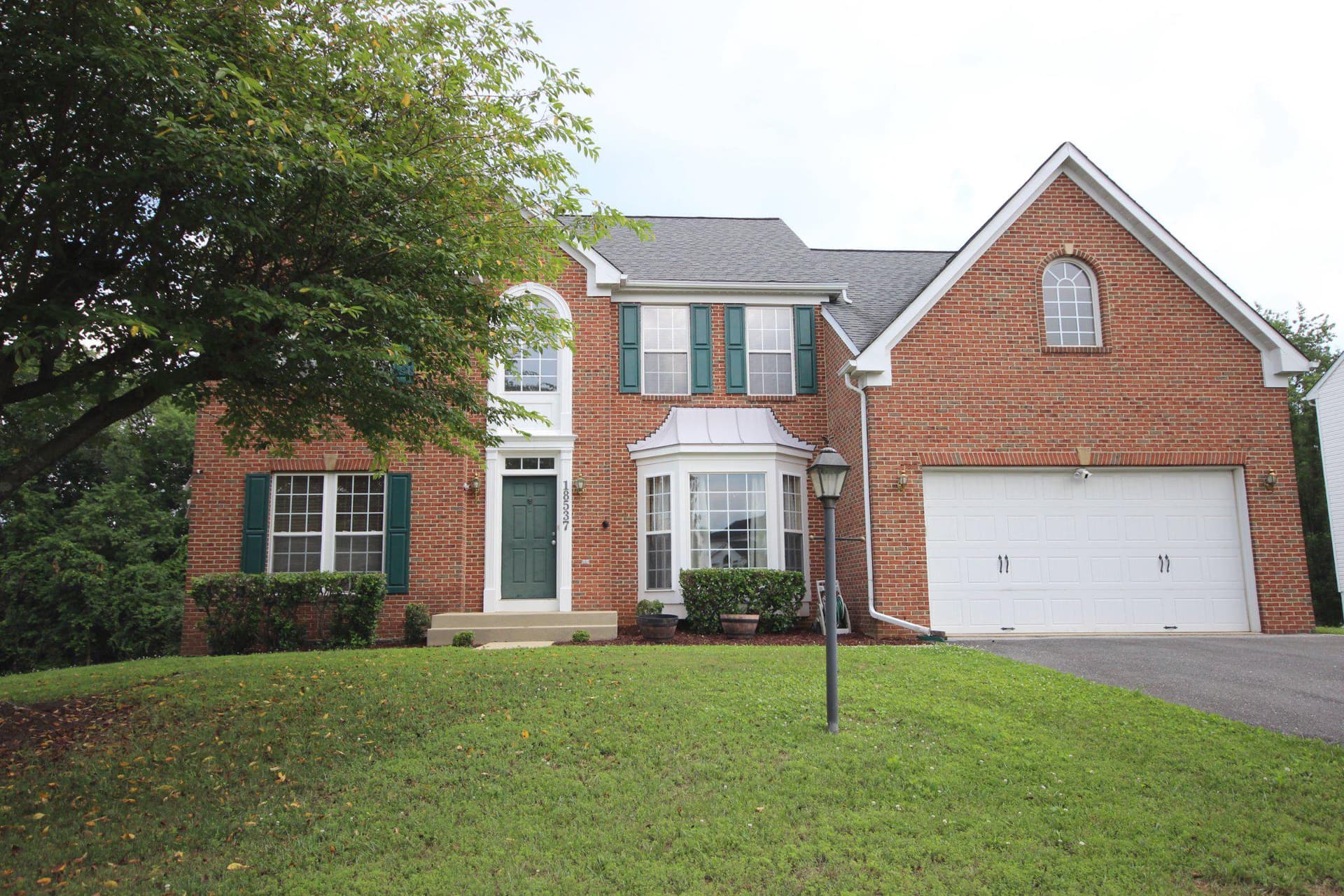 18537 Reliant Drive photo 4