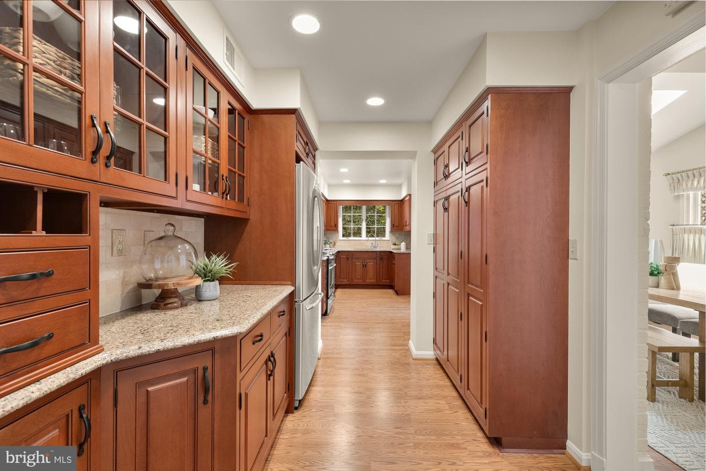 7822 Moorland Lane photo 23