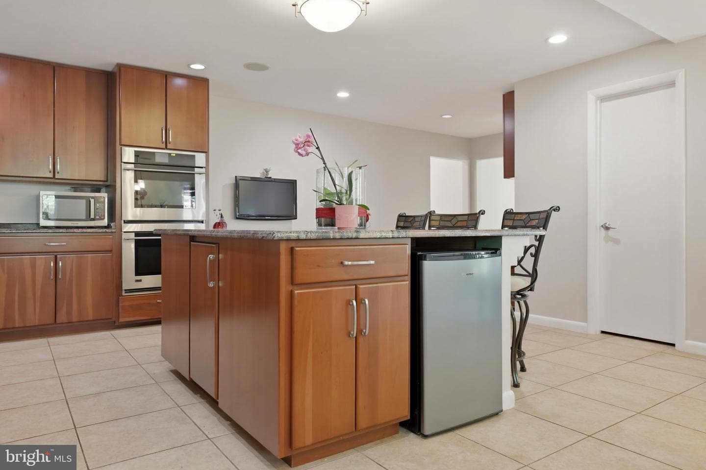 8578 Brickyard Road photo 22