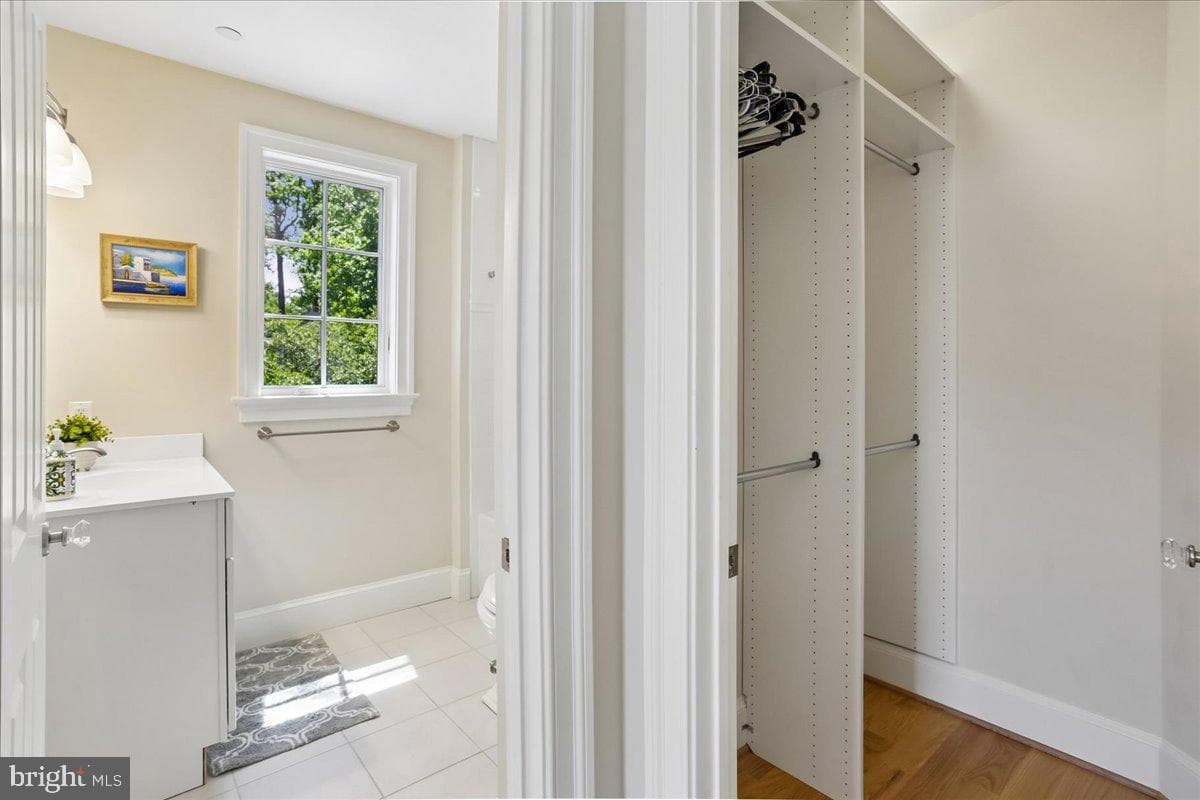 7800 Radnor Road photo 49