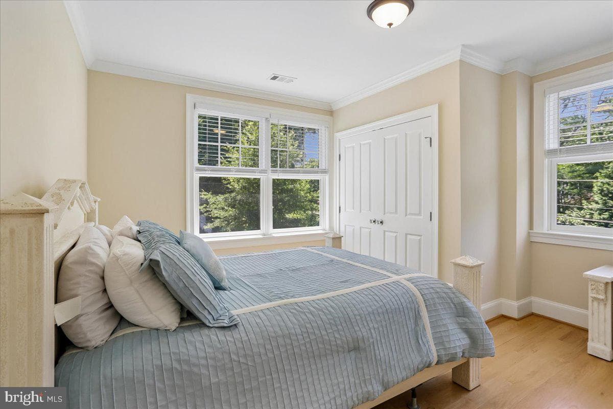 7800 Radnor Road photo 52