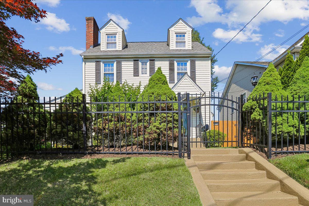 10812 Newport Mill Road, Kensington