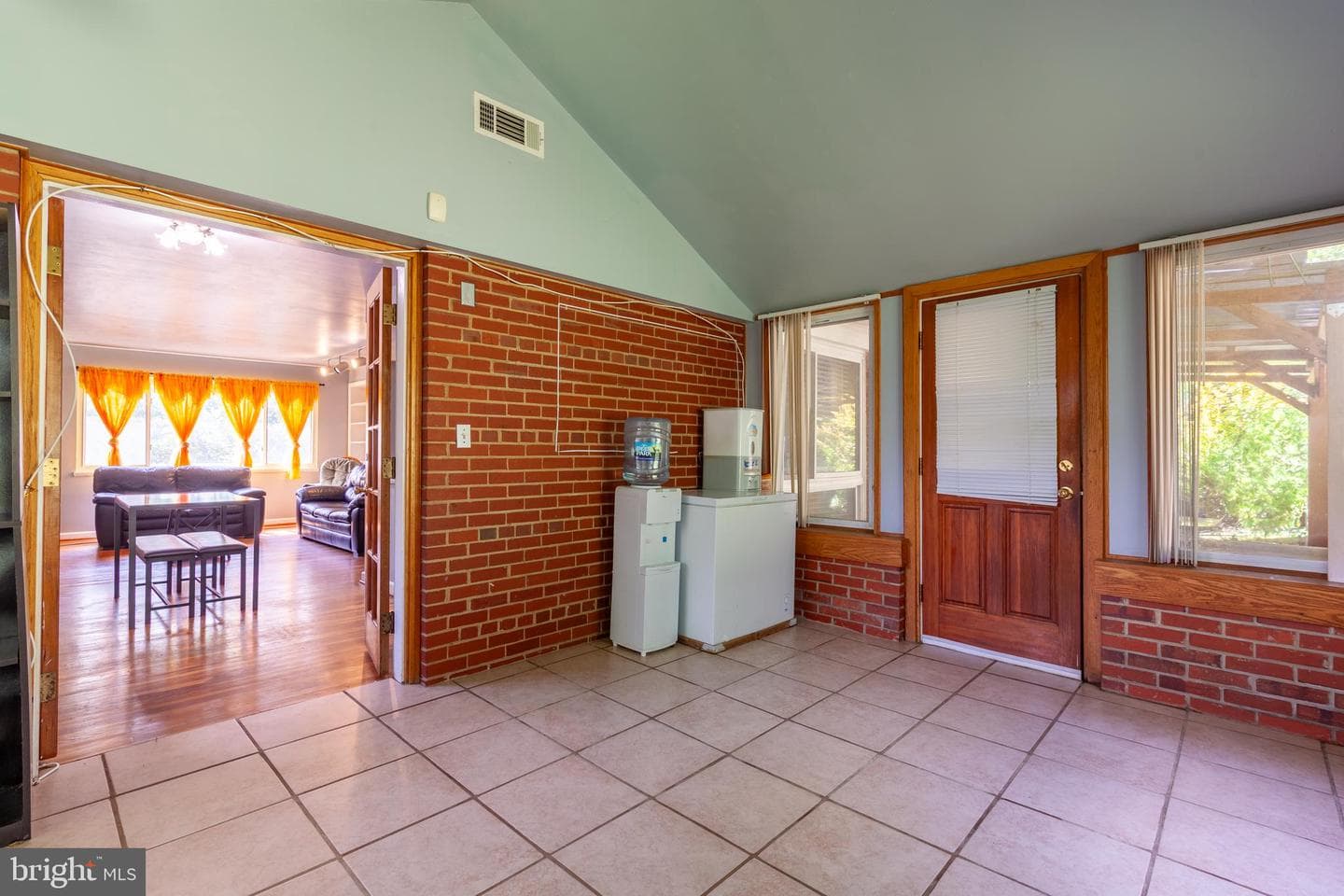 10804 Lombardy Road photo 22