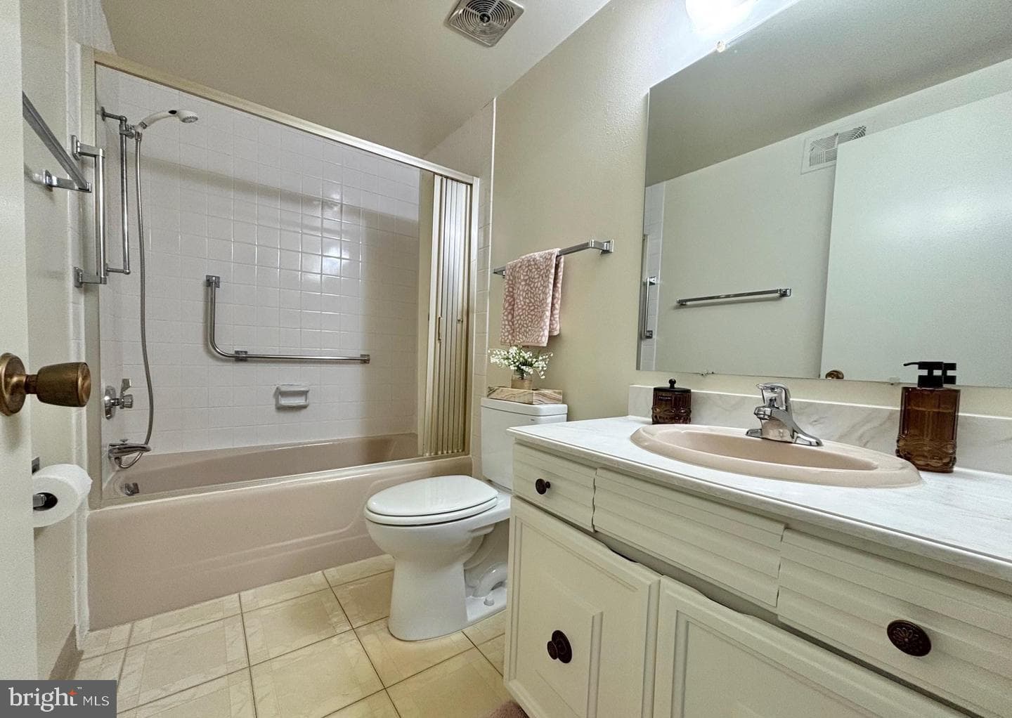 3352 Chiswick Court #57-3e photo 4