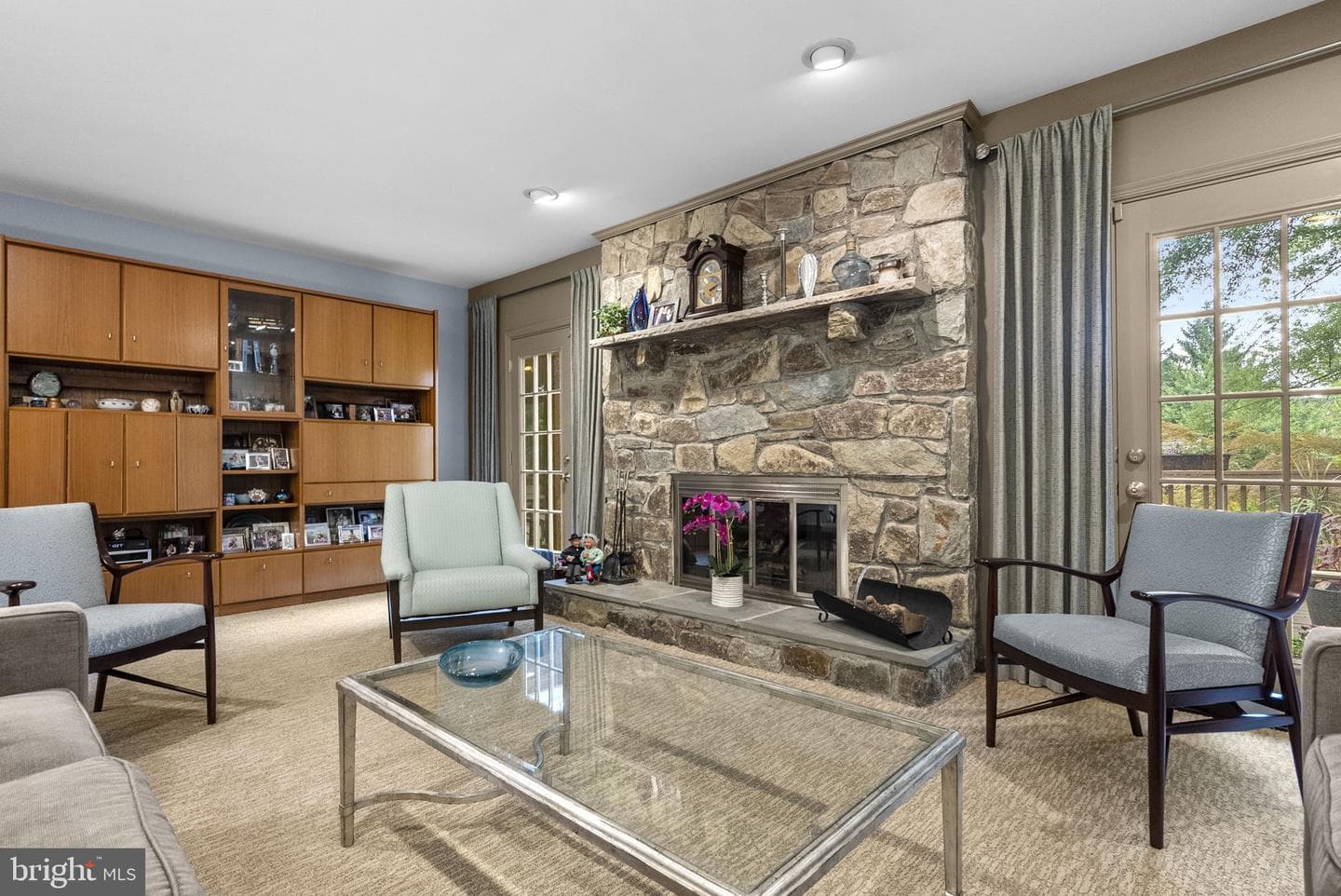 5820 Magic Mountain Drive photo 21
