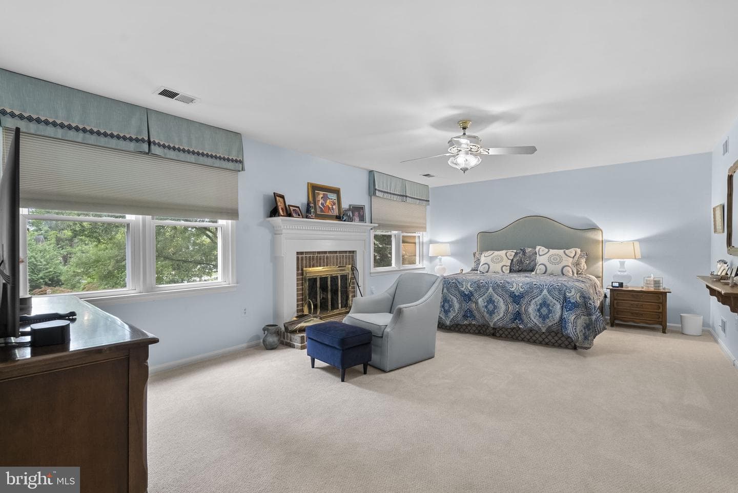 5820 Magic Mountain Drive photo 27
