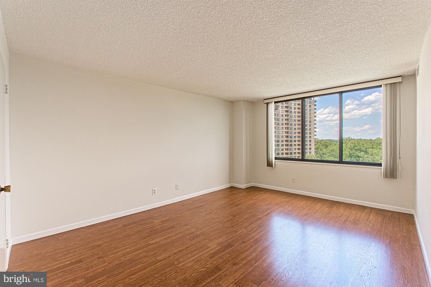 5225 Pooks Hill Road #721s photo 13
